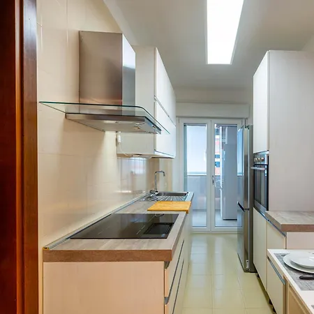 Апартаменты Monsoni House