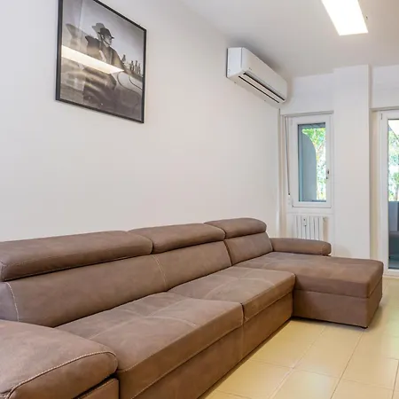 Monsoni House Апартаменты Кальяри