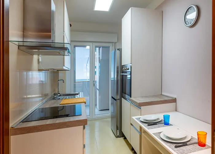 Monsoni House كالياري