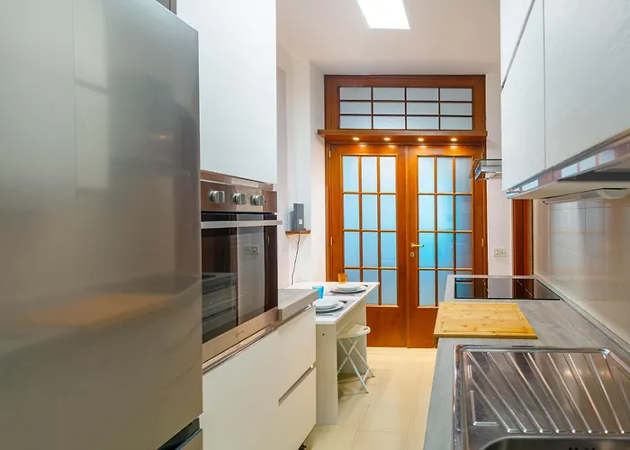 Monsoni House شقة *